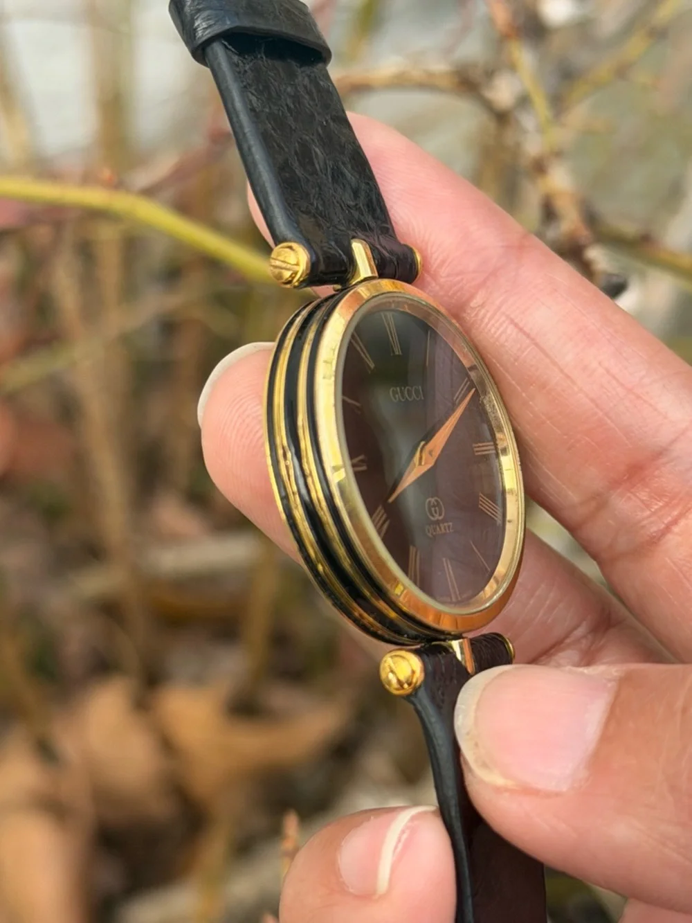 Vintage 1990s Gucci Sherry Line 2000M Unisex Watch - Picture 7 of 9